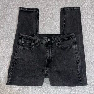 Levi’s high waisted jeans